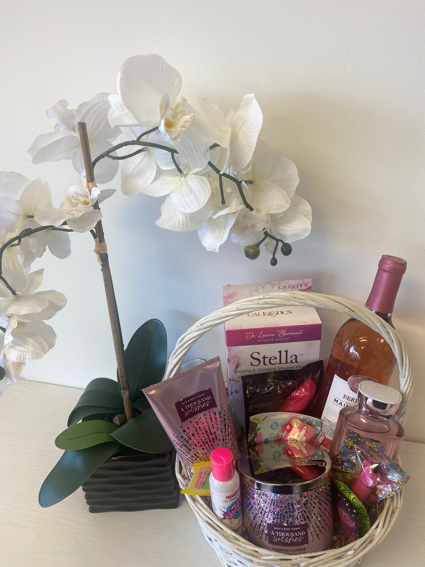 Luxe Romance Basket